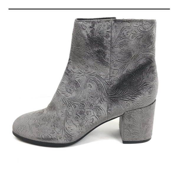 Indigo Shoes - Indigo Rd Gray Silver Crusona Velvet Paisley Boot